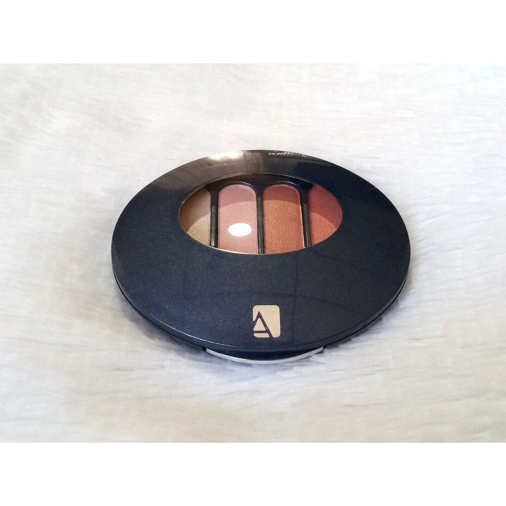 AVON True Color Eyeshadow Quad - 